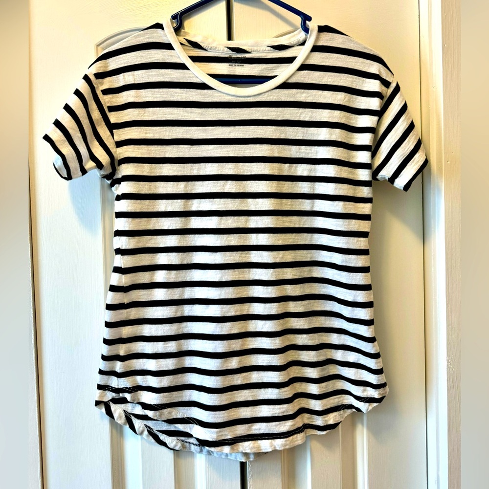 Madewell Black and White Striped Tee - XS